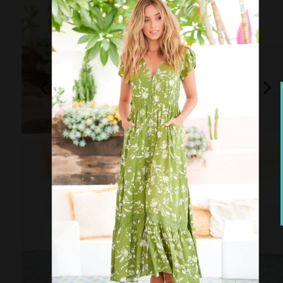 Jaase Dresses & Skirts - Jaase maxi dress